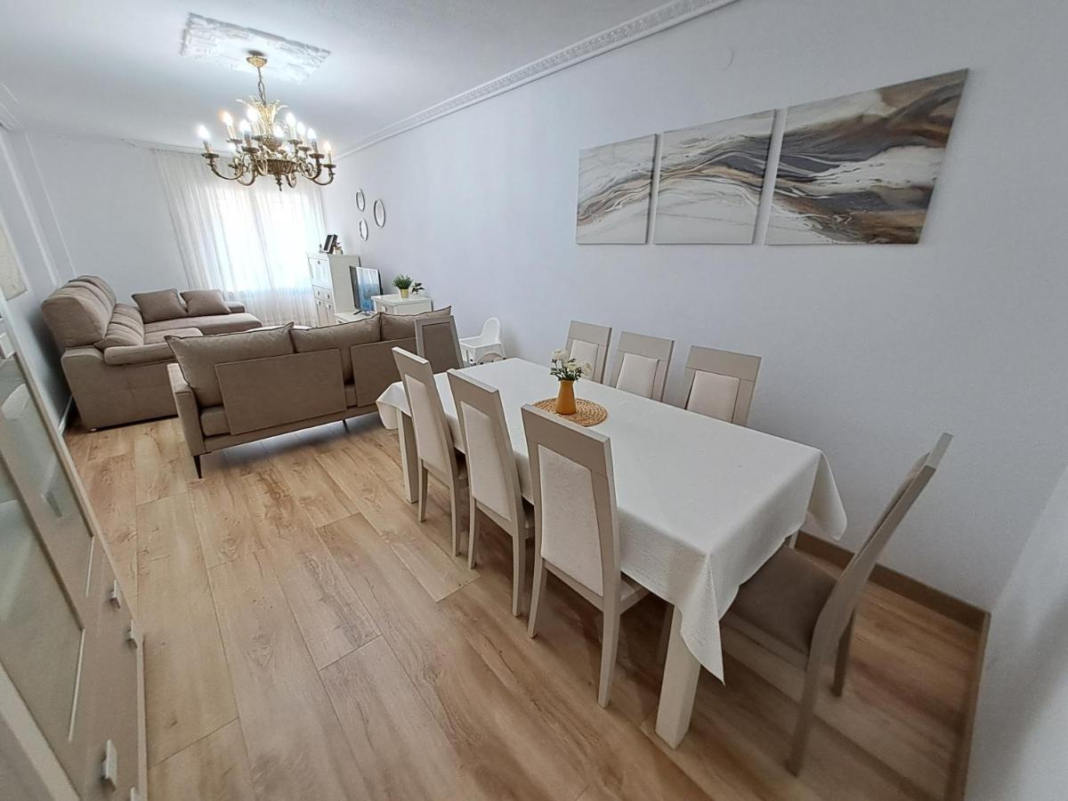 סארון Apartamento De 120M2 Al Lado De Cabarceno מראה חיצוני תמונה